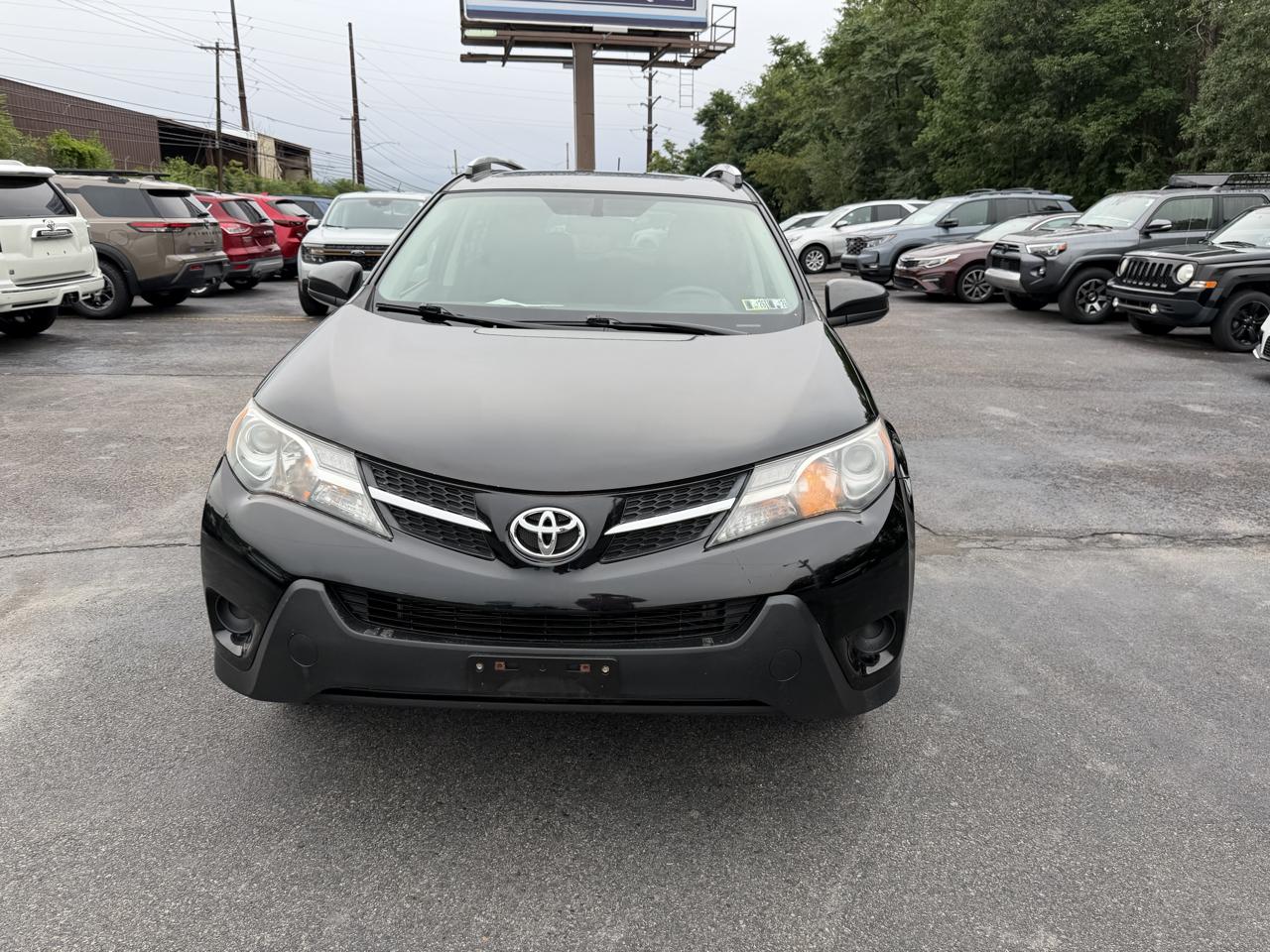Toyota RAV4 AWD 4dr LE (Natl) 2014