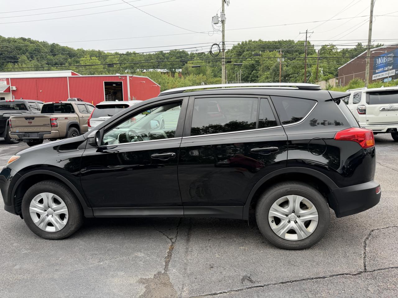 Toyota RAV4 AWD 4dr LE (Natl) 2014