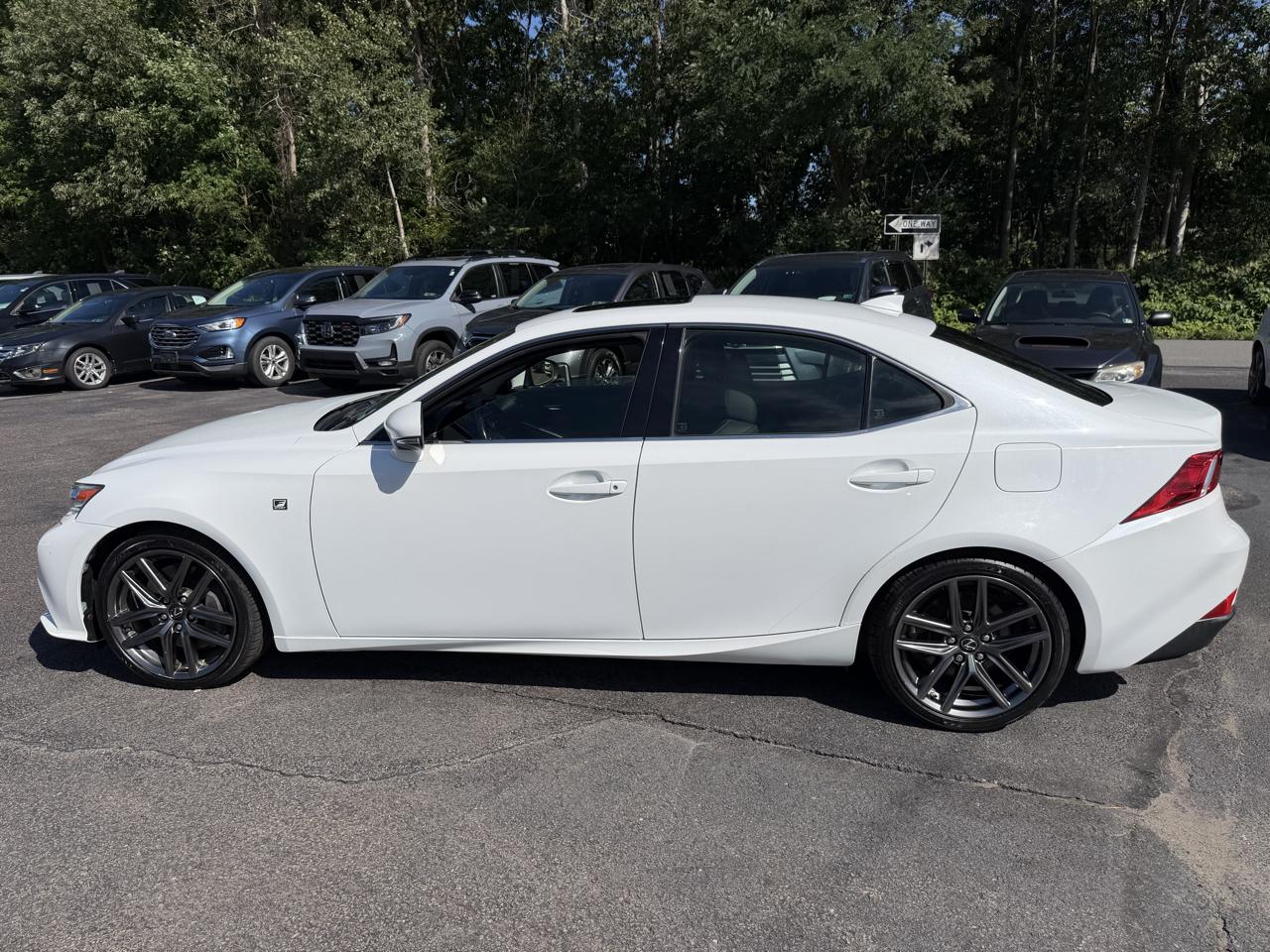 Lexus IS 300 4dr Sdn AWD 2016