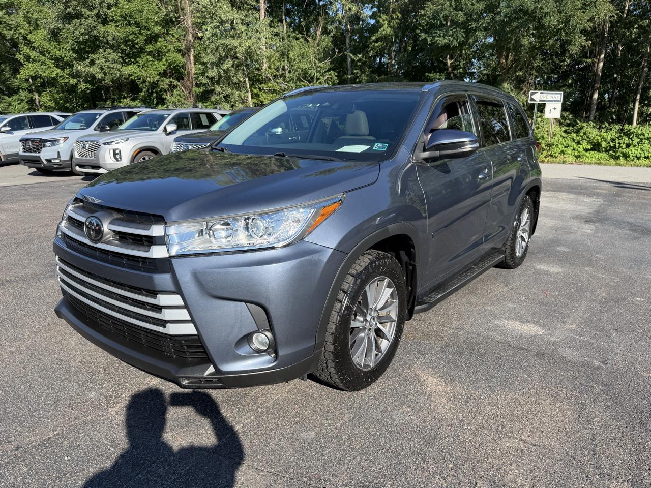 Toyota Highlander XLE V6 AWD (Natl) 2018