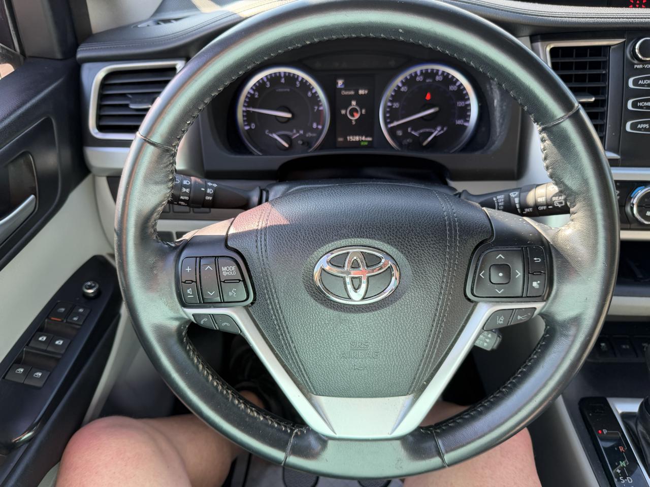 Toyota Highlander XLE V6 AWD (Natl) 2018