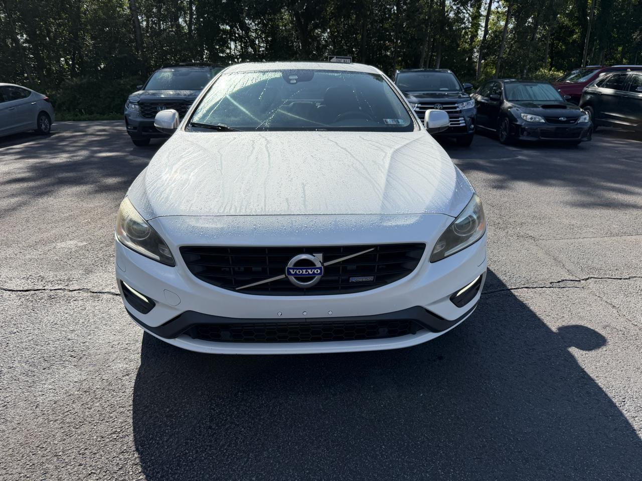 Volvo S60 4dr Sdn T6 R-Design AWD 2015