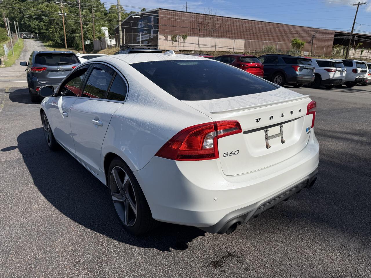 Volvo S60 4dr Sdn T6 R-Design AWD 2015