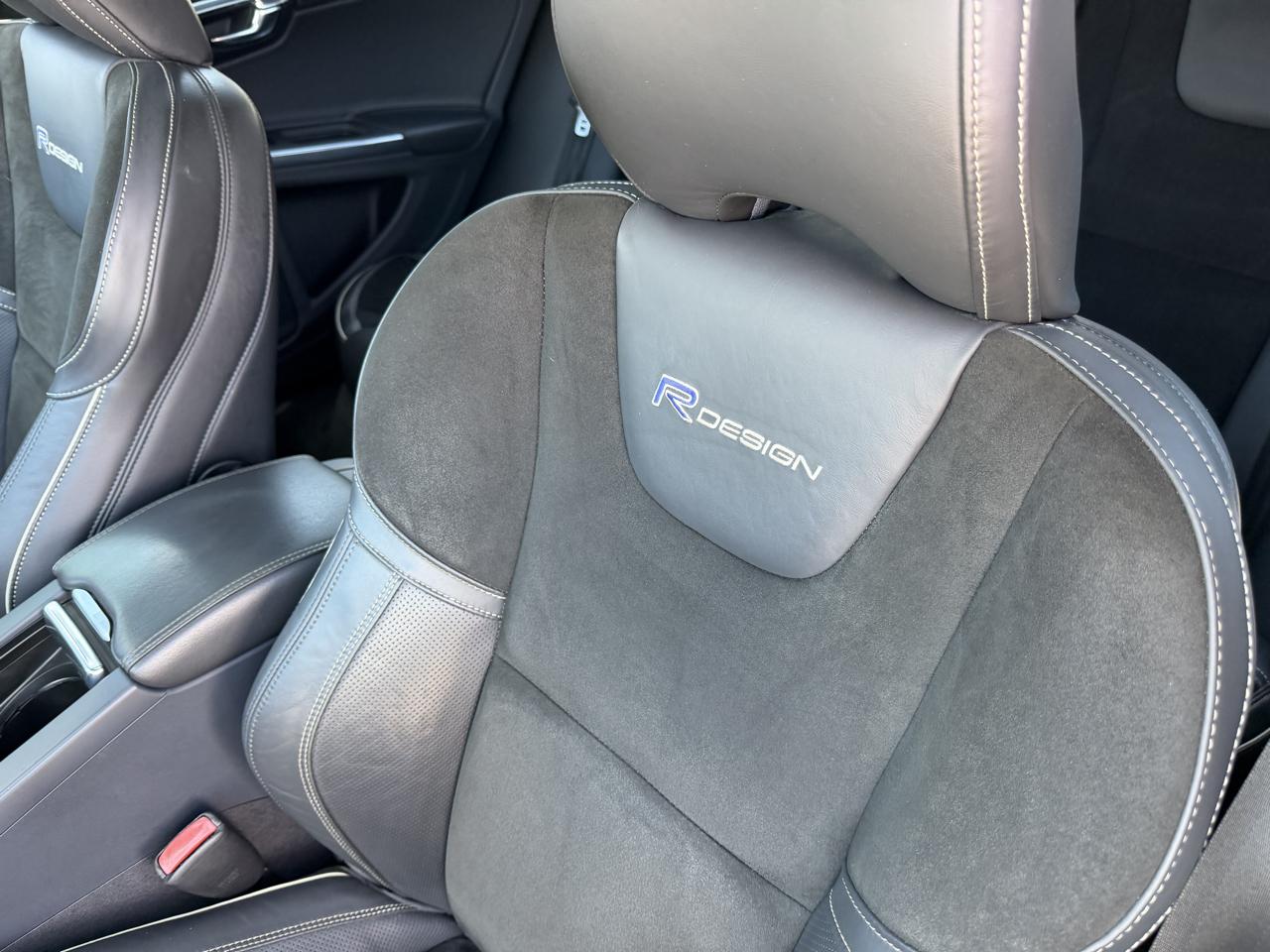 Volvo S60 4dr Sdn T6 R-Design AWD 2015