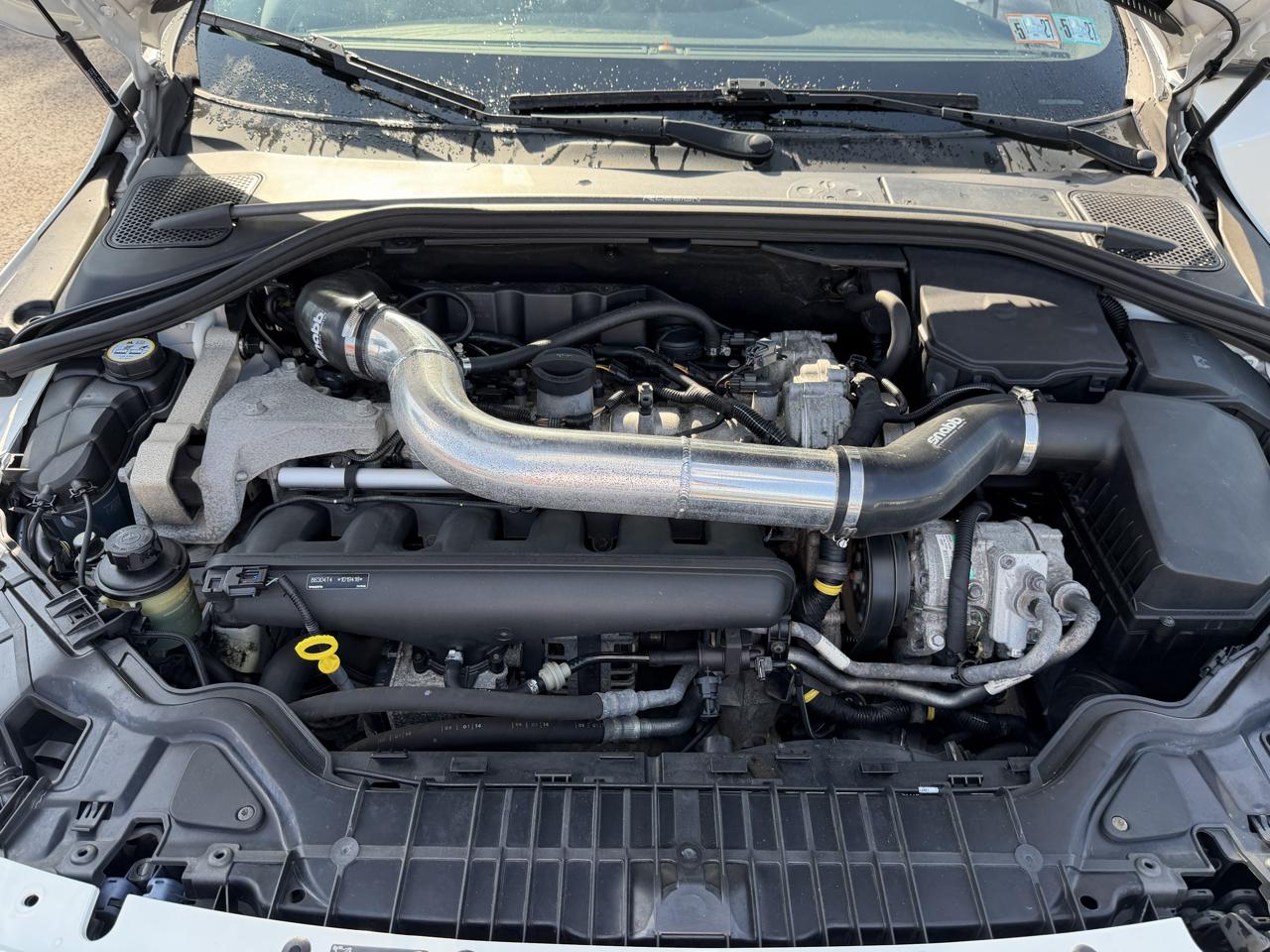 Volvo S60 4dr Sdn T6 R-Design AWD 2015