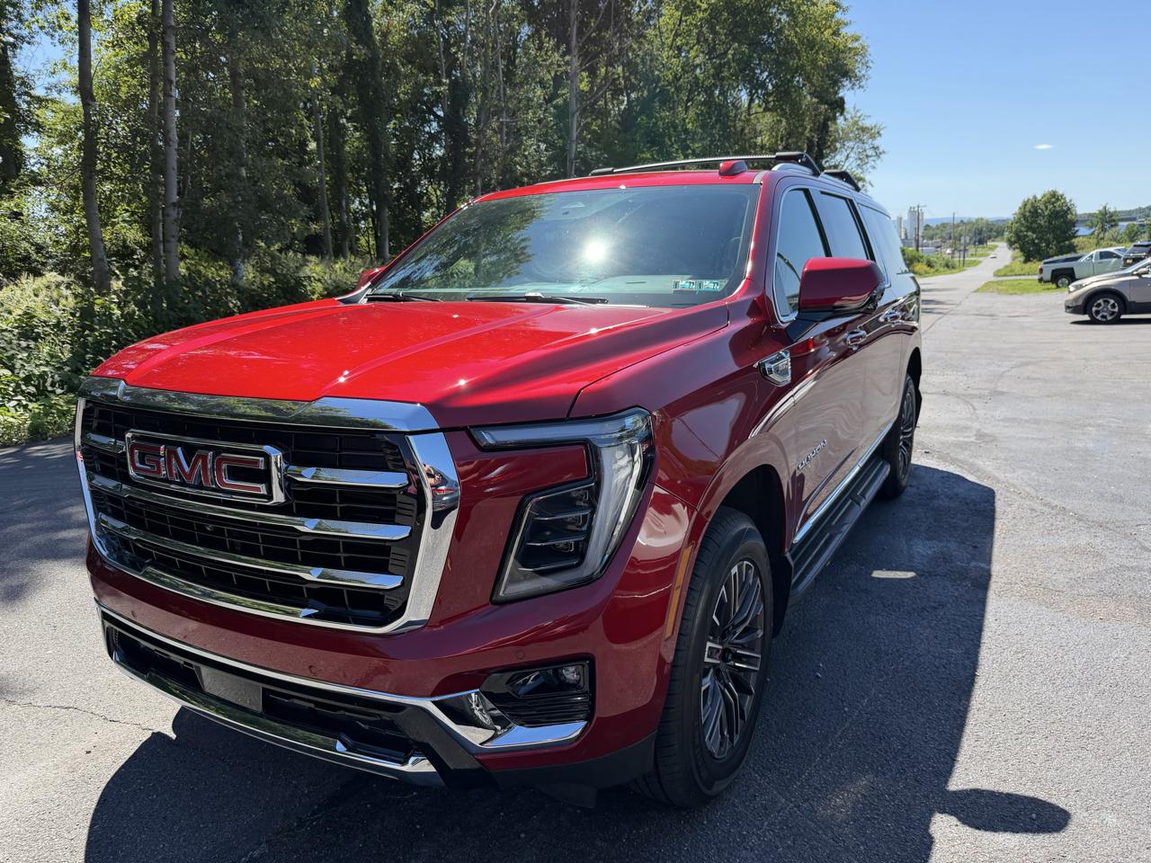 GMC Yukon XL 4WD 4dr Elevation 2025