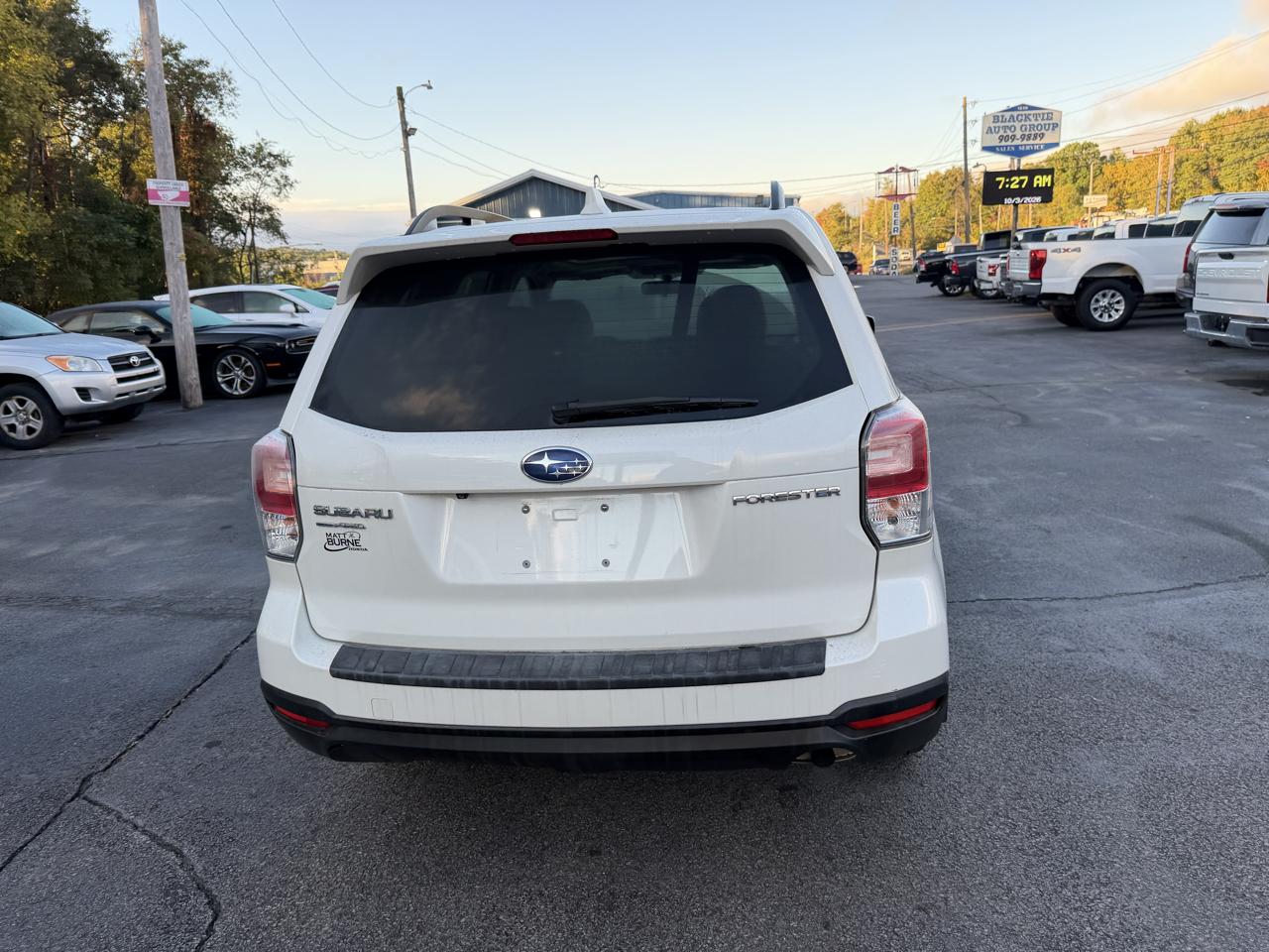 Subaru Forester photo 9