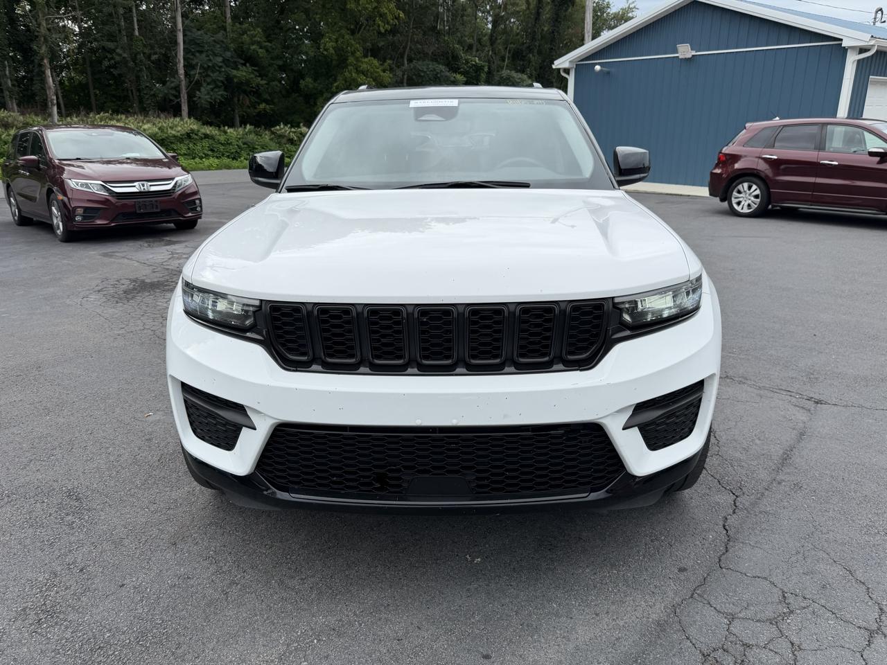 Jeep Grand Cherokee Laredo X 4x4 2024