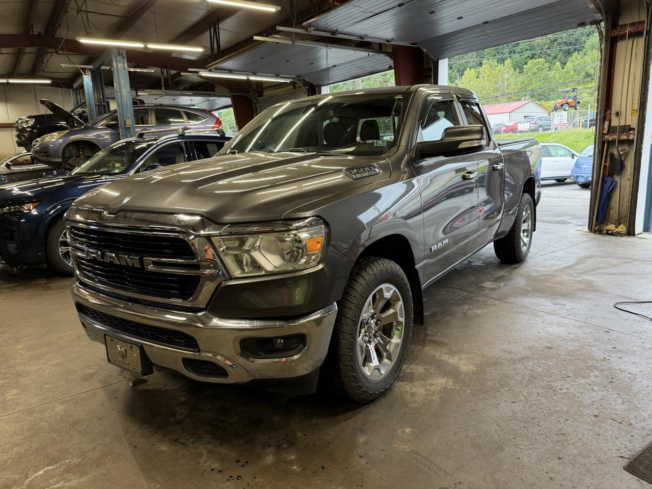 RAM 1500 Big Horn/Lone Star 4x4 Quad Cab 6'4" Box 2019