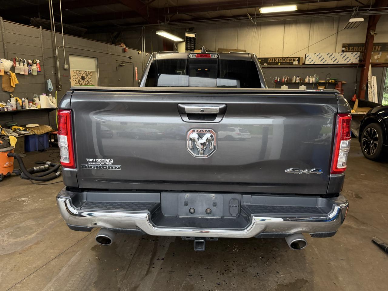 RAM 1500 Big Horn/Lone Star 4x4 Quad Cab 6'4" Box 2019