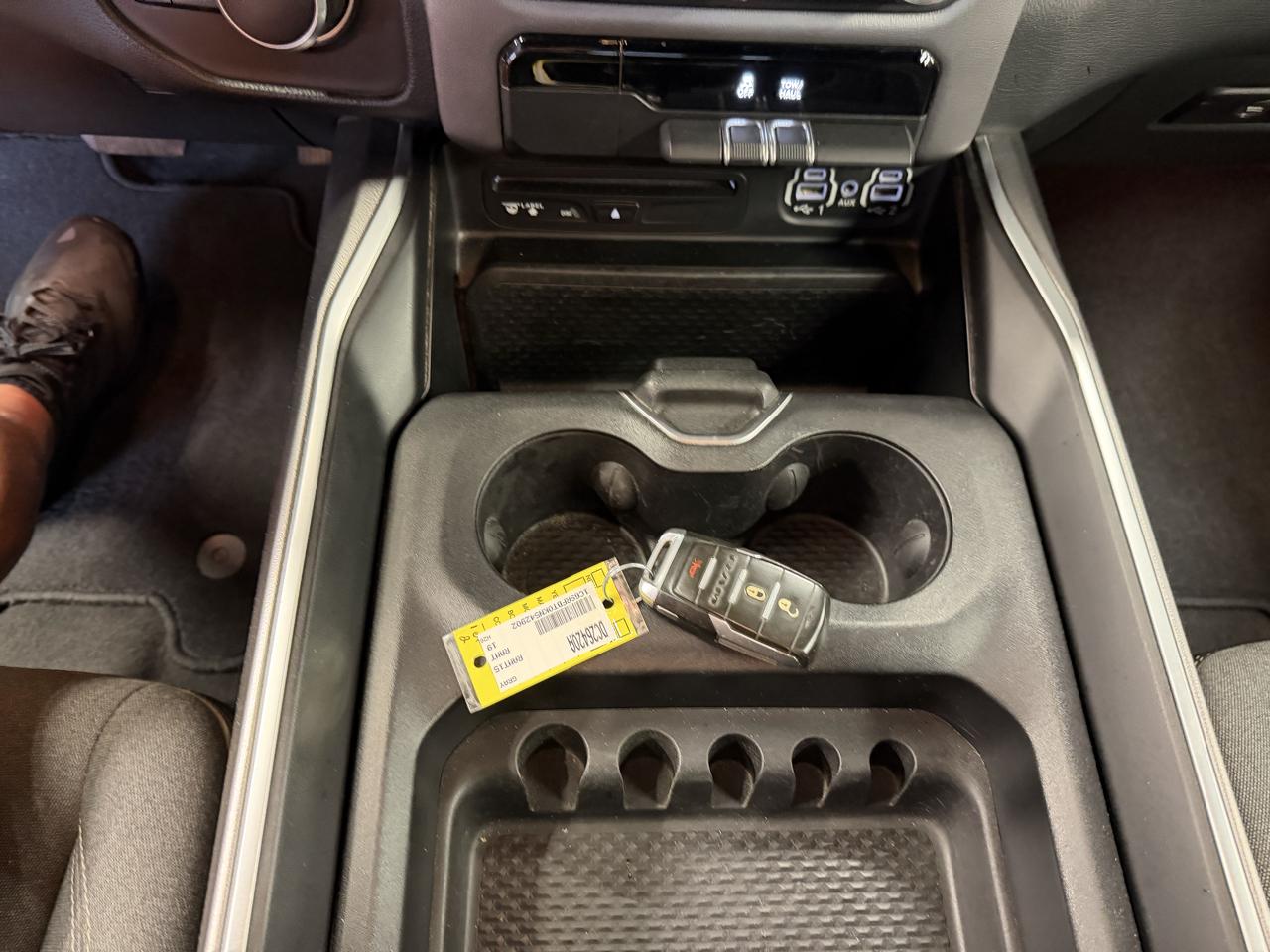 RAM 1500 Big Horn/Lone Star 4x4 Quad Cab 6'4" Box 2019