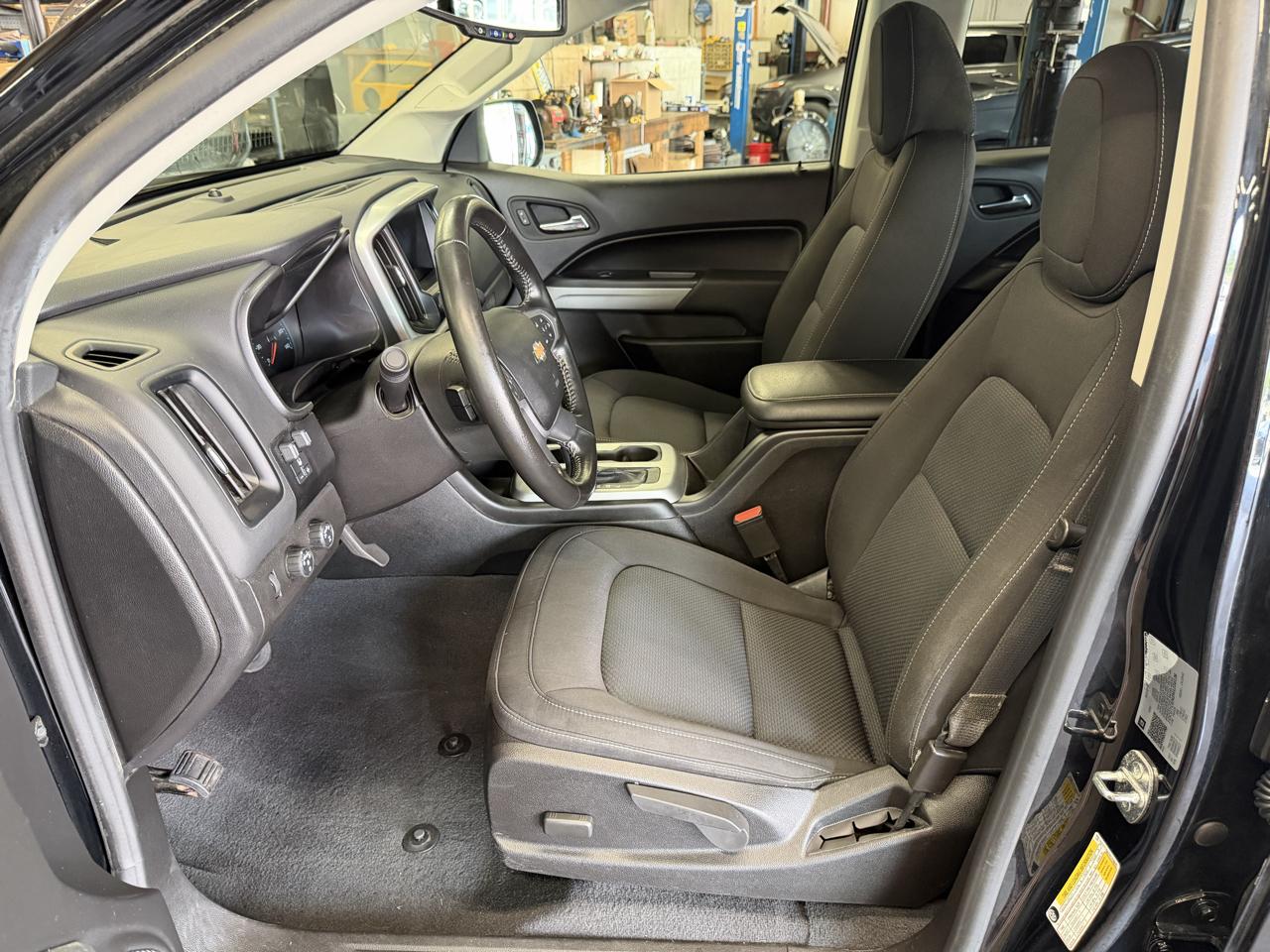 Chevrolet Colorado 4WD Crew Cab 128" LT 2021