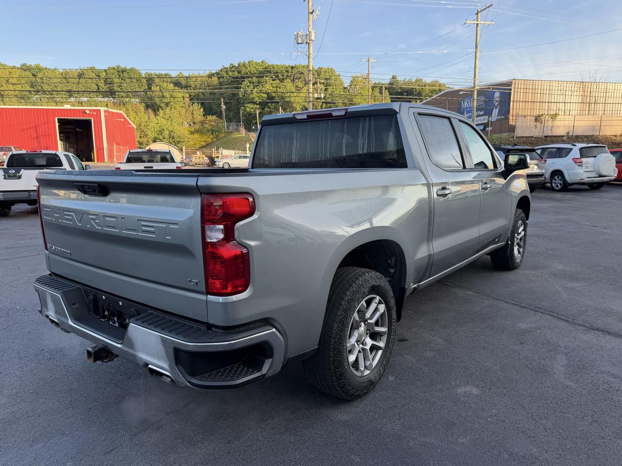 Chevrolet Silverado 1500 4WD Crew Cab 147" LT w/1LT 2023