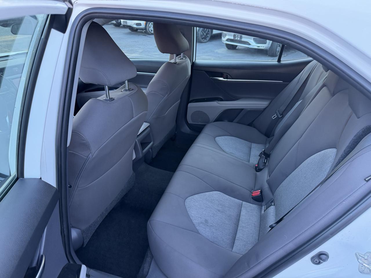 Toyota Camry XLE Auto (Natl) 2019