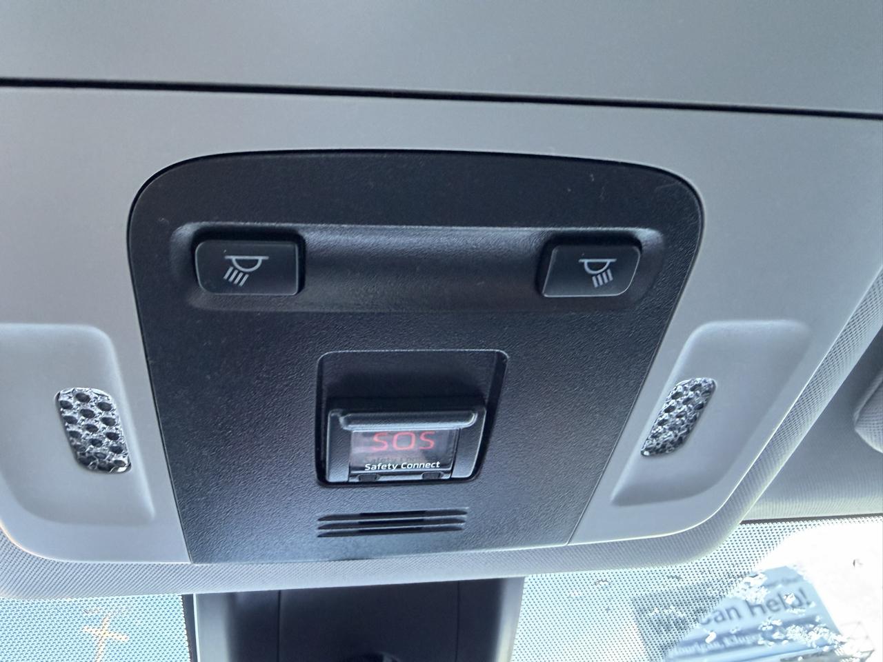 Toyota Camry XLE Auto (Natl) 2019