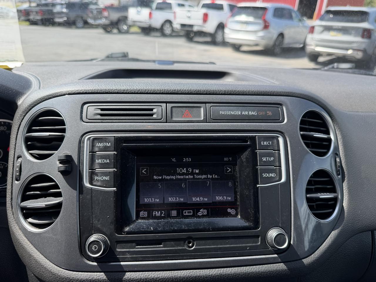 Volkswagen Tiguan 2.0T S 4Motion 2016