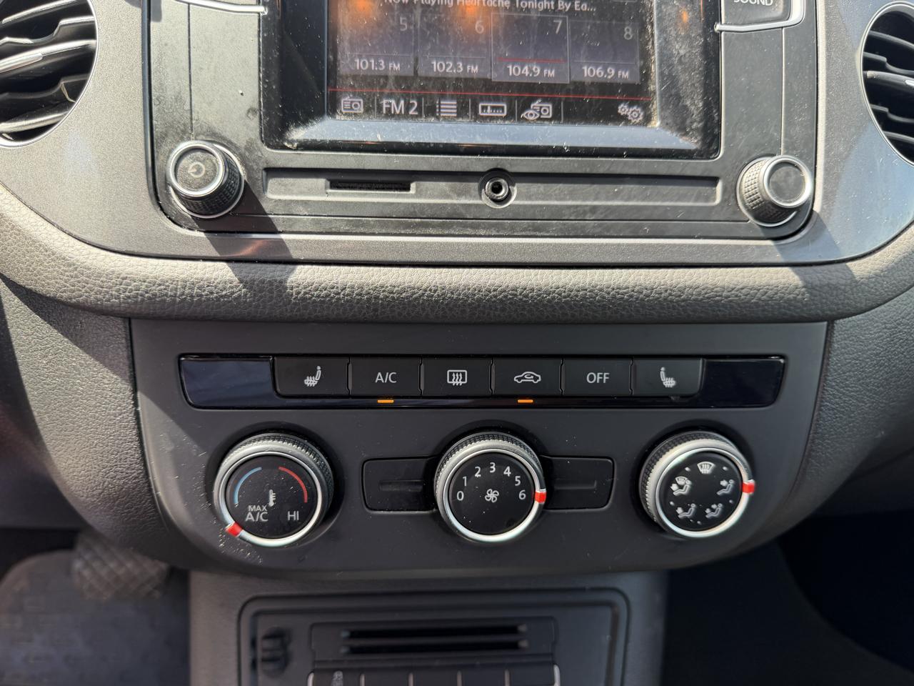Volkswagen Tiguan 2.0T S 4Motion 2016