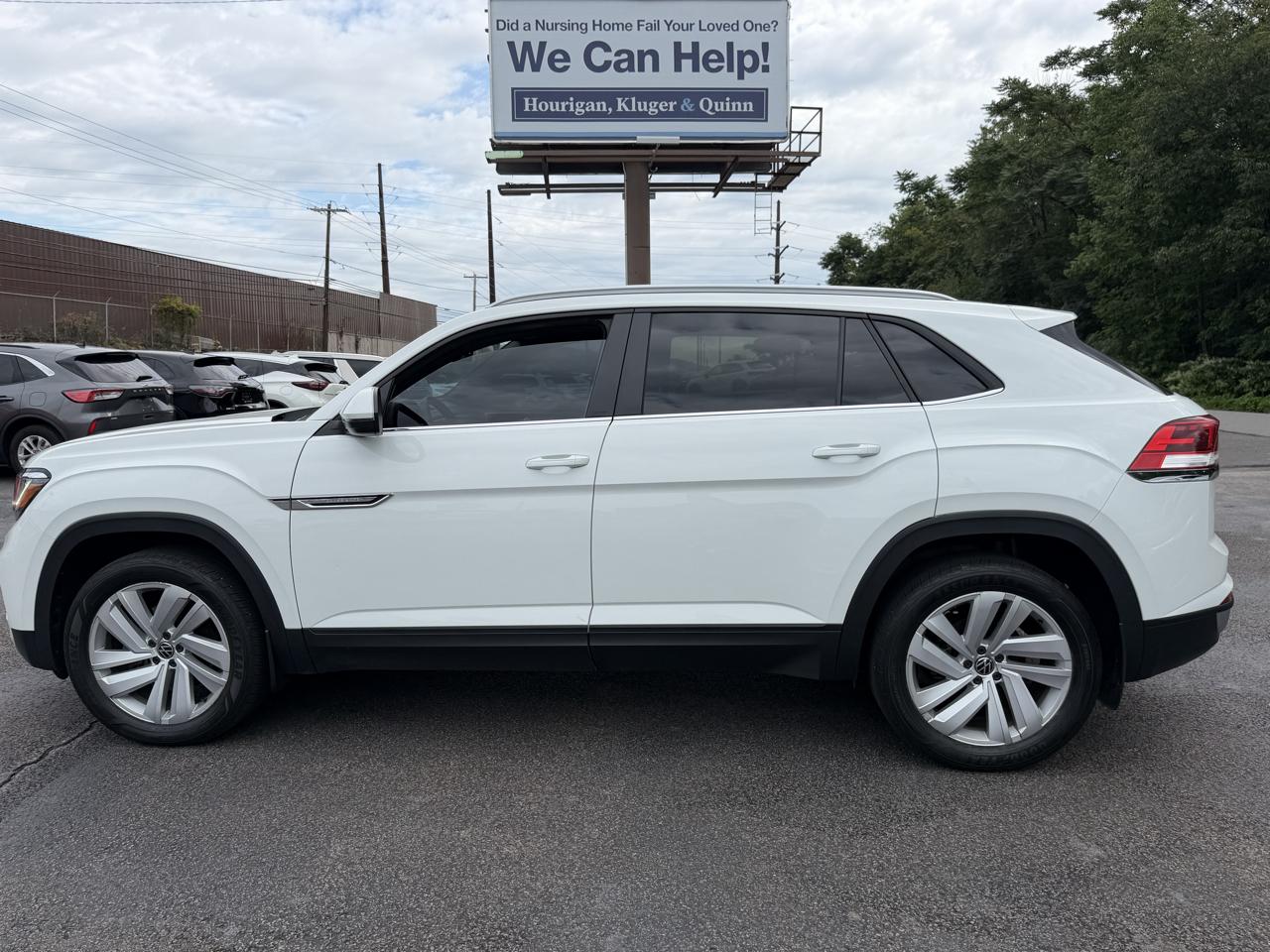 Volkswagen Atlas Cross Sport 3.6L V6 SE w/Technology 4MOTION 2022