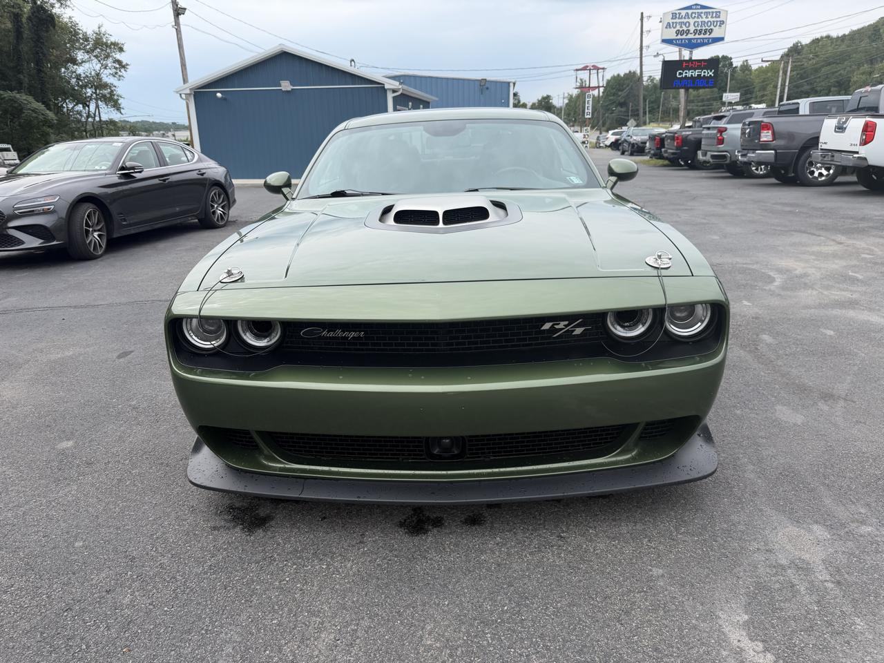 Dodge Challenger R/T Scat Pack Widebody RWD 2023