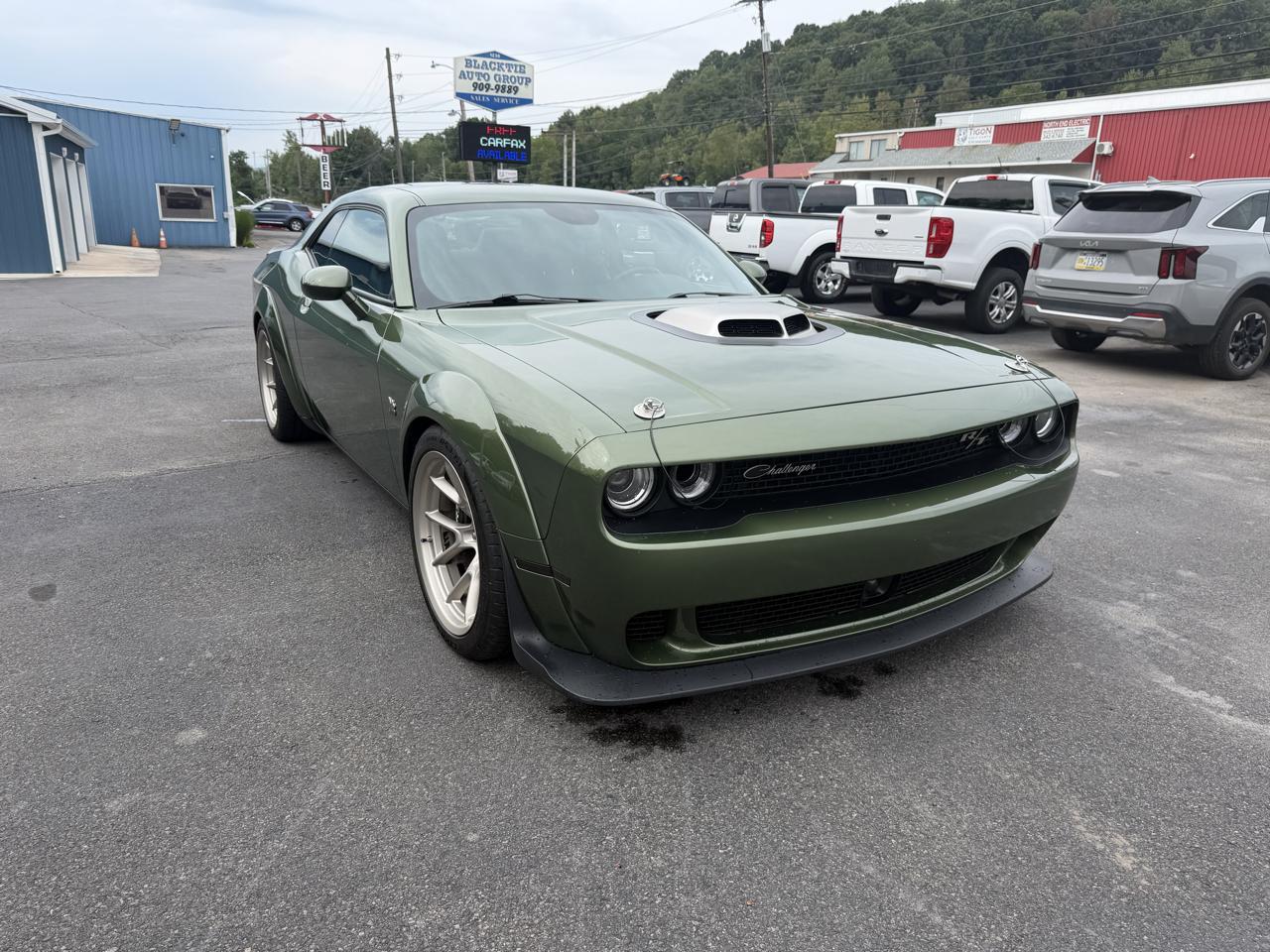 Dodge Challenger R/T Scat Pack Widebody RWD 2023