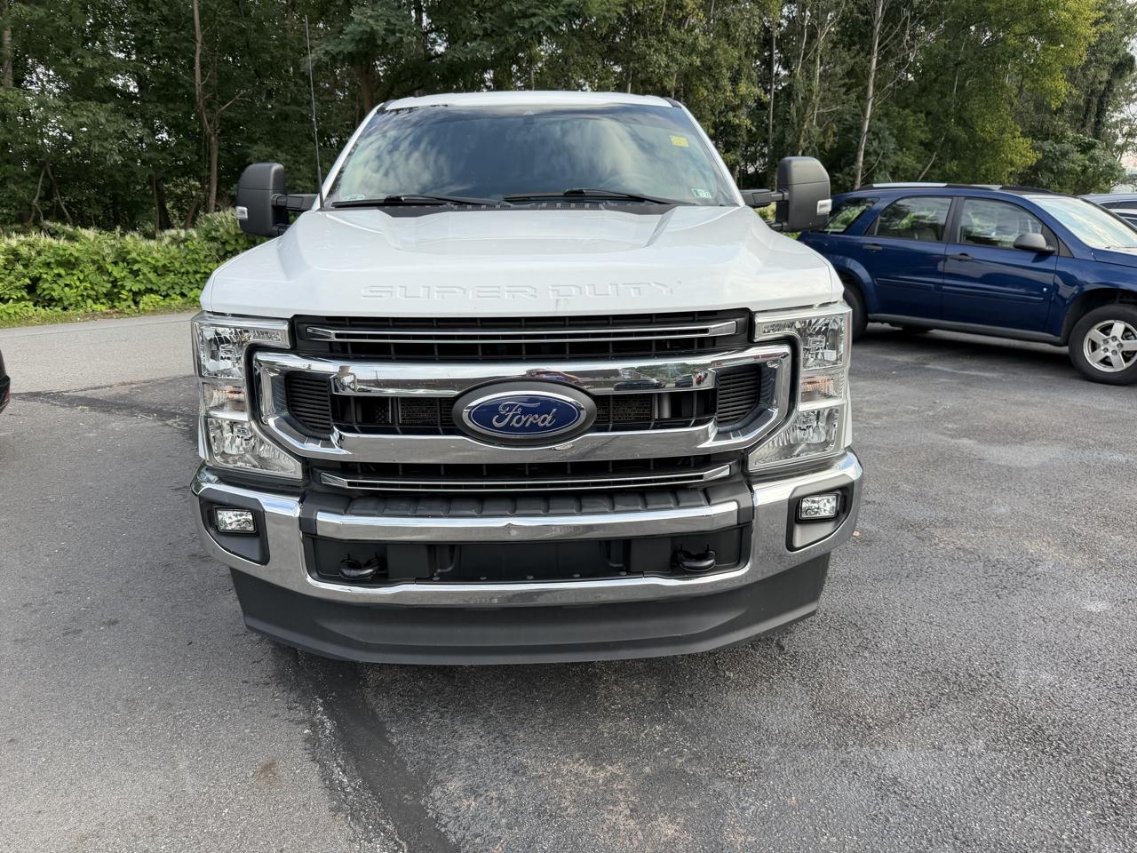Ford Super Duty F-350 SRW XLT 4WD SuperCab 8' Box 2022