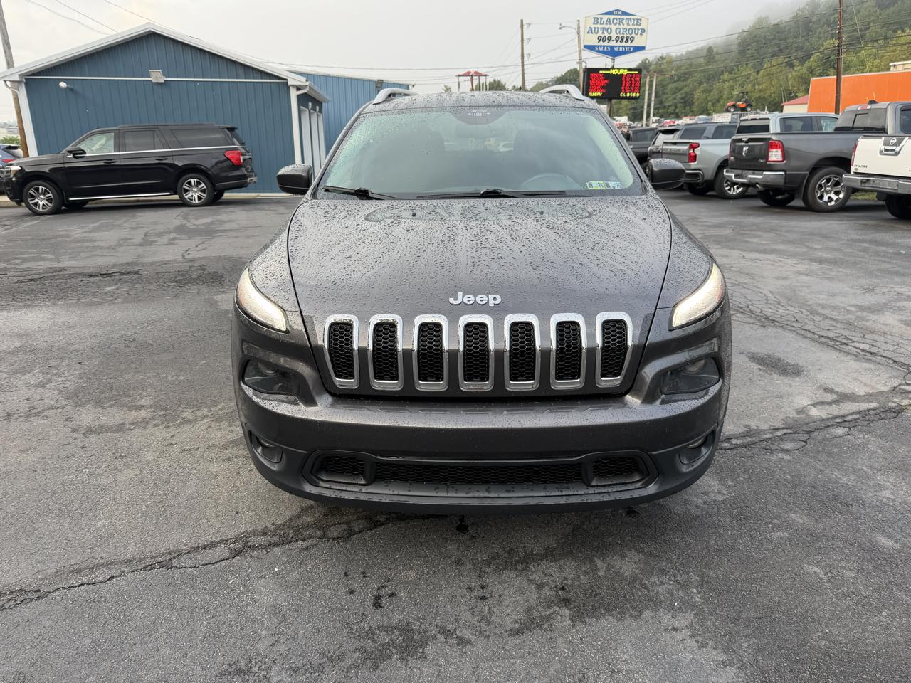 Jeep Cherokee 4WD 4dr Latitude 2015