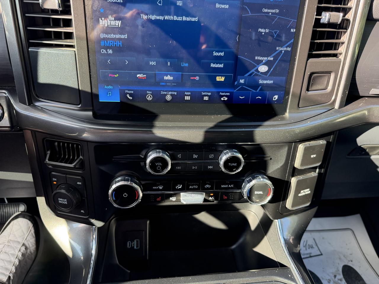 Ford F-150 XLT 4WD SuperCrew 5.5' Box 2023