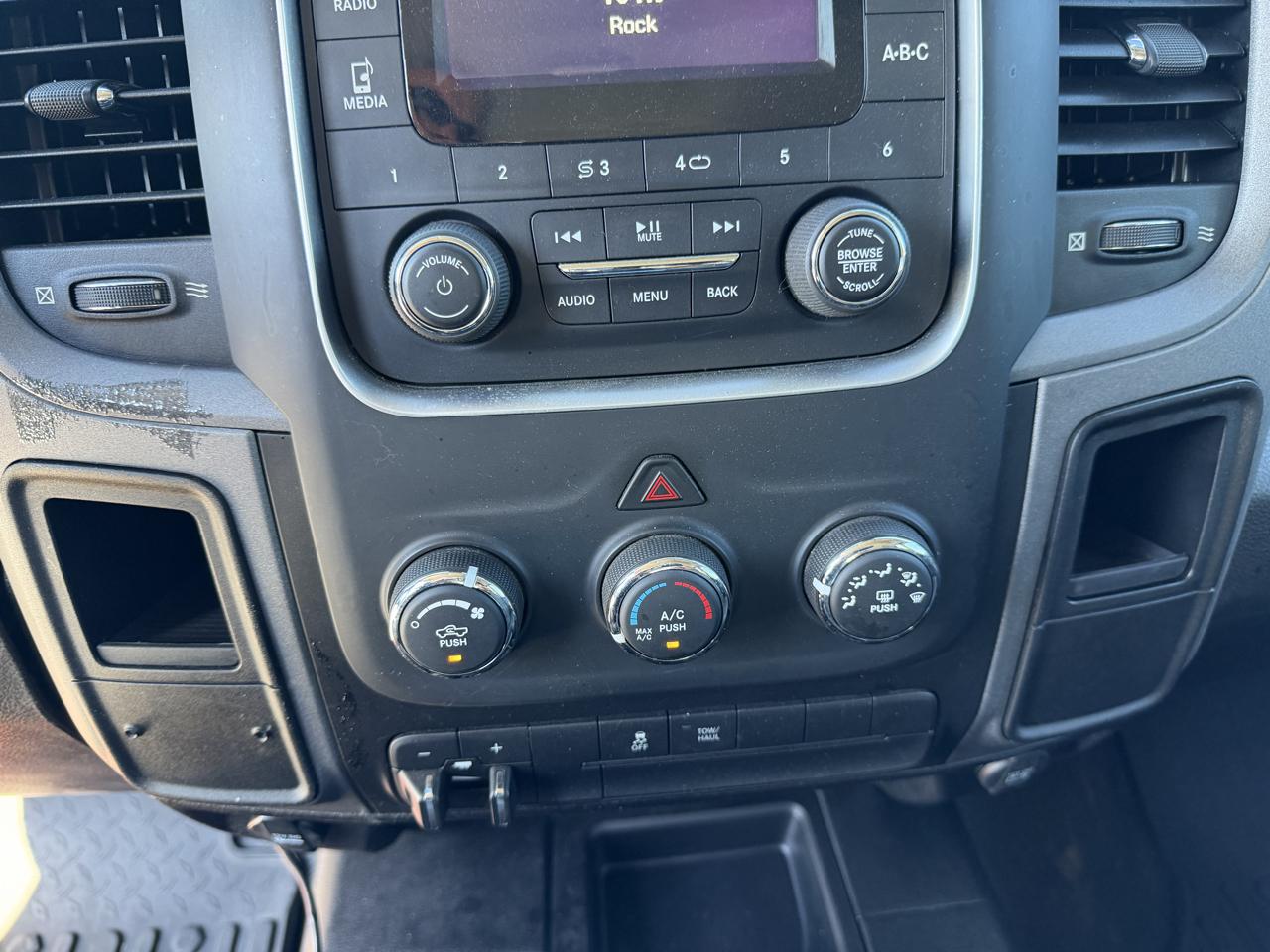RAM 2500 4WD Crew Cab 149" Tradesman 2014