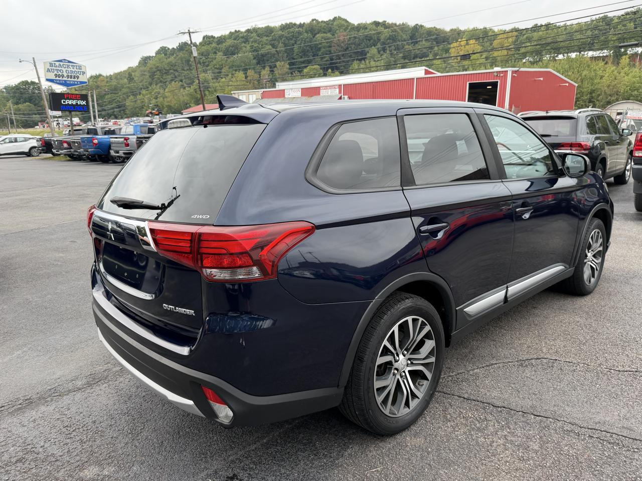 Mitsubishi Outlander ES S-AWC 2017