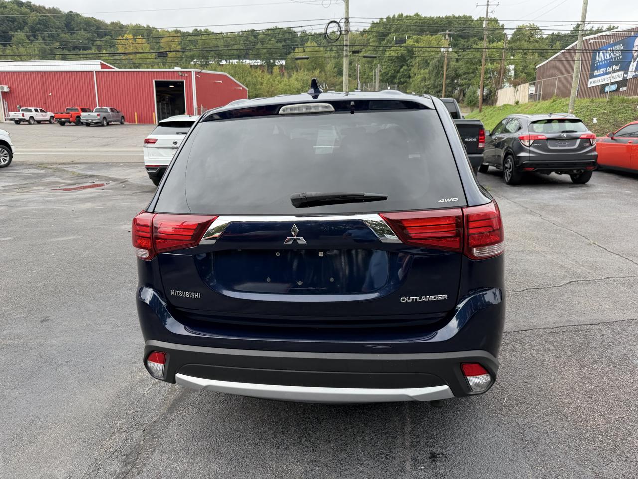 Mitsubishi Outlander ES S-AWC 2017
