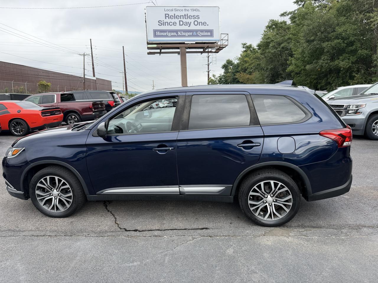 Mitsubishi Outlander ES S-AWC 2017