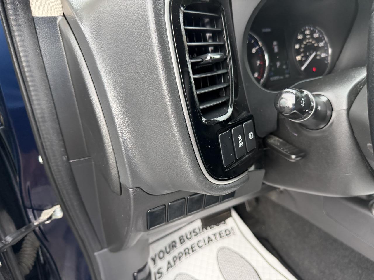 Mitsubishi Outlander ES S-AWC 2017