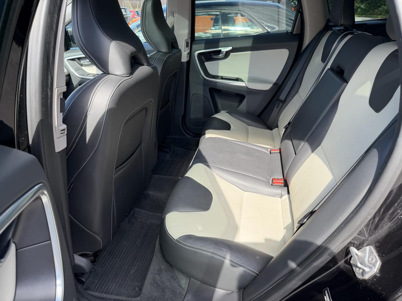 Volvo XC60 T6 AWD Dynamic 2017