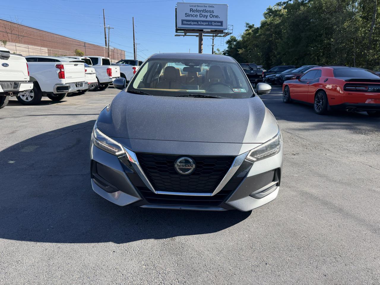 Nissan Sentra photo 2