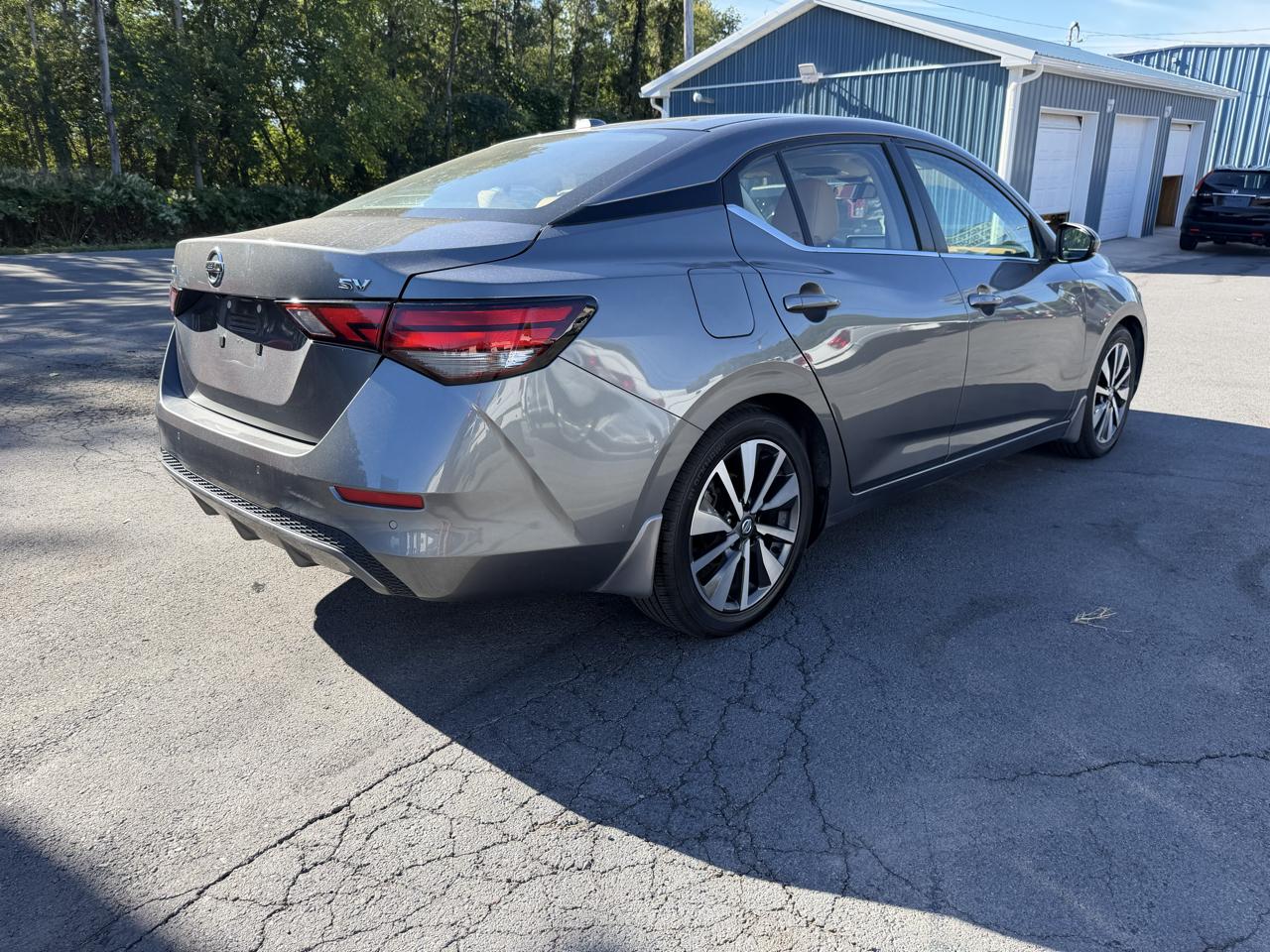 Nissan Sentra photo 5