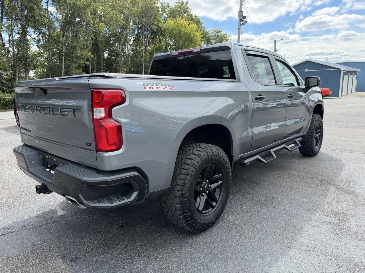 Chevrolet Silverado 1500 LTD 4WD Crew Cab 147" LT Trail Boss 2022