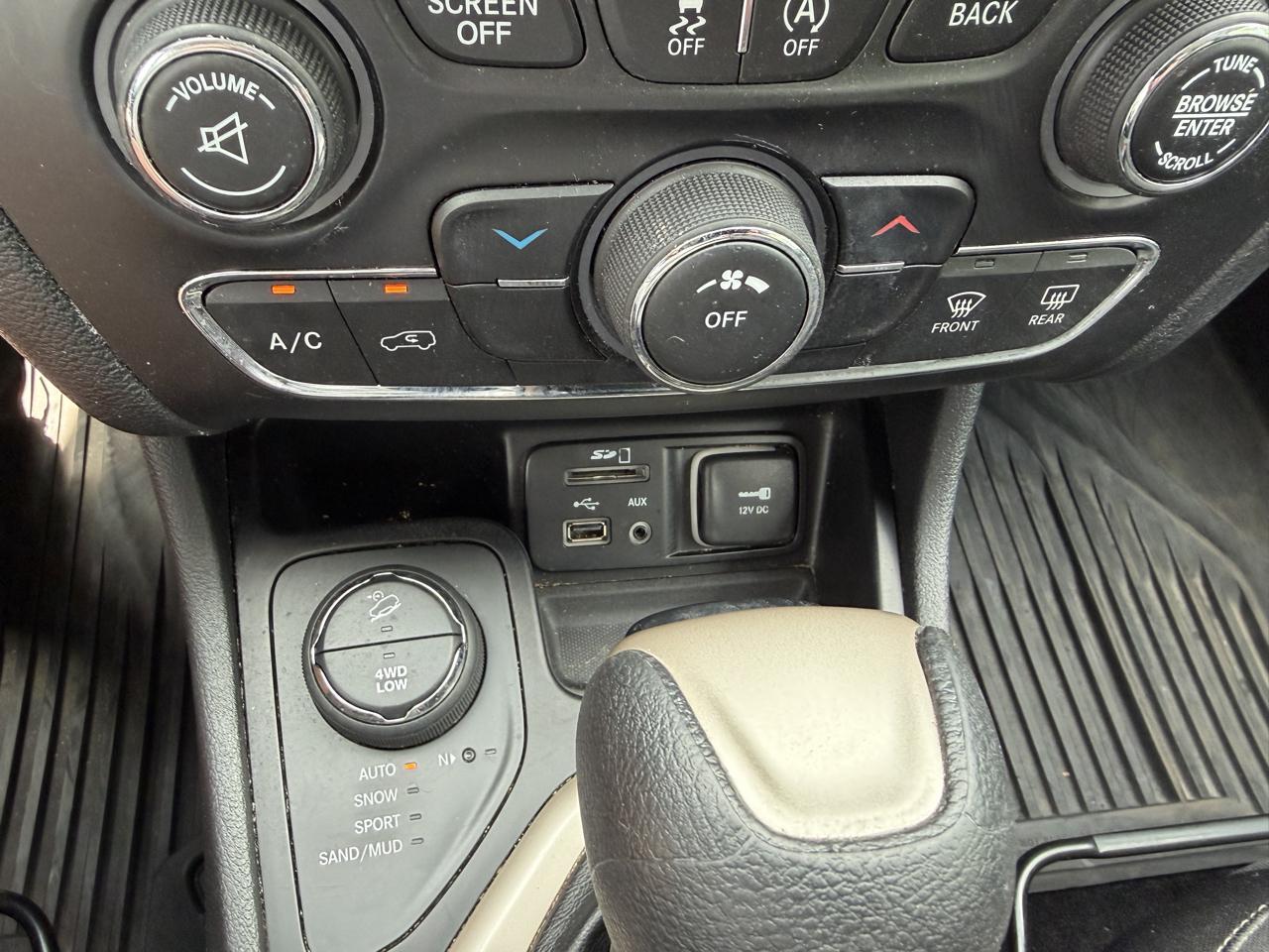 Jeep Cherokee 4WD 4dr Altitude *Ltd Avail* 2016