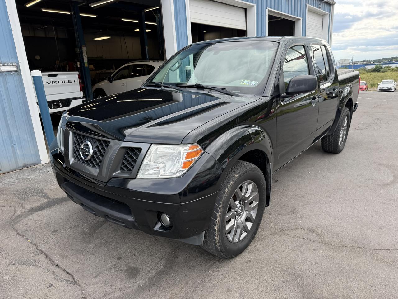 Nissan Frontier 4WD Crew Cab SWB Auto SV 2012