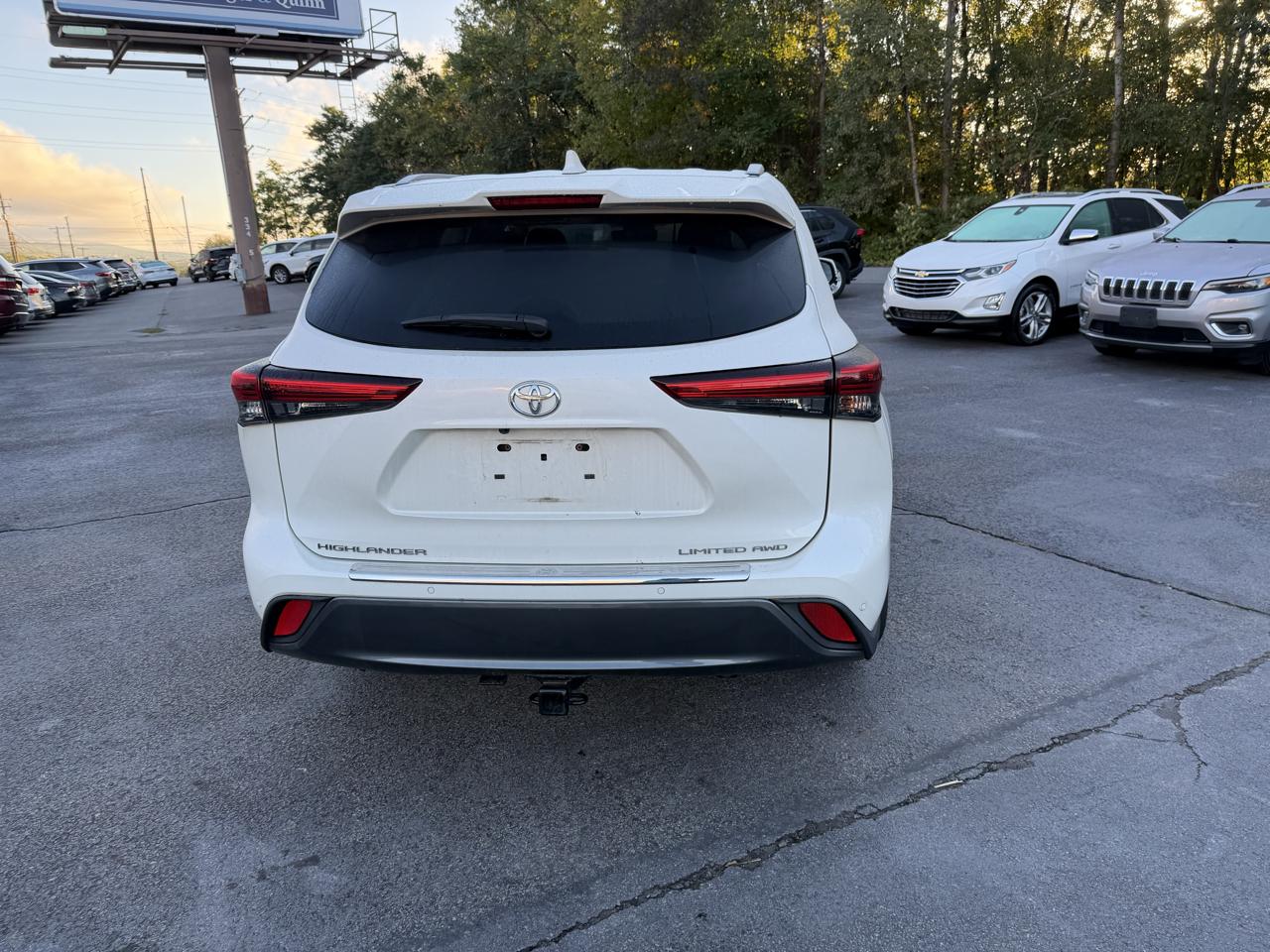 Toyota Highlander Limited AWD (Natl) 2021