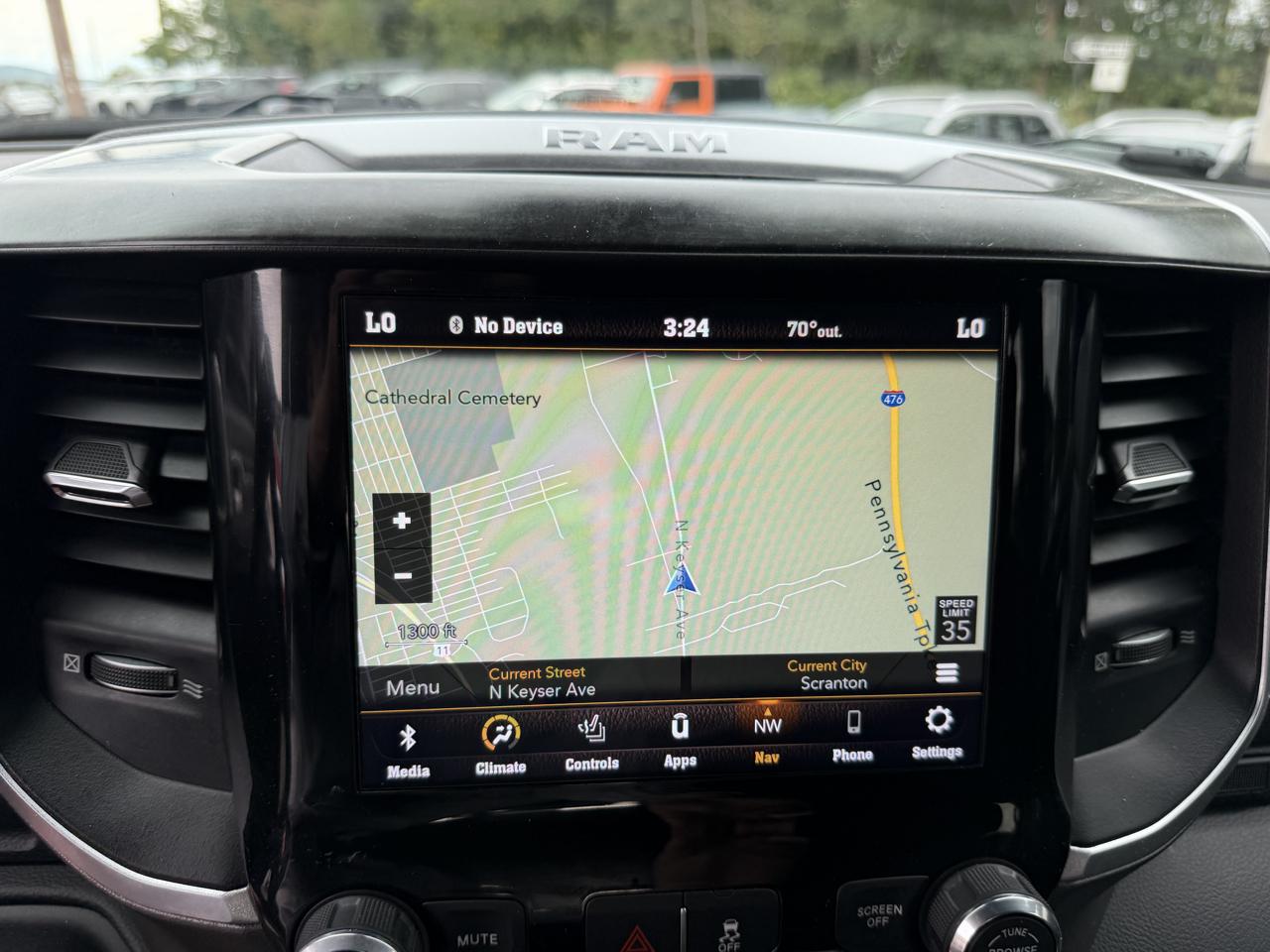 RAM 3500 Big Horn 4x4 Mega Cab 6'4" Box 2019