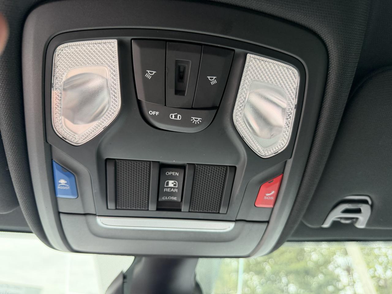 RAM 3500 Big Horn 4x4 Mega Cab 6'4" Box 2019