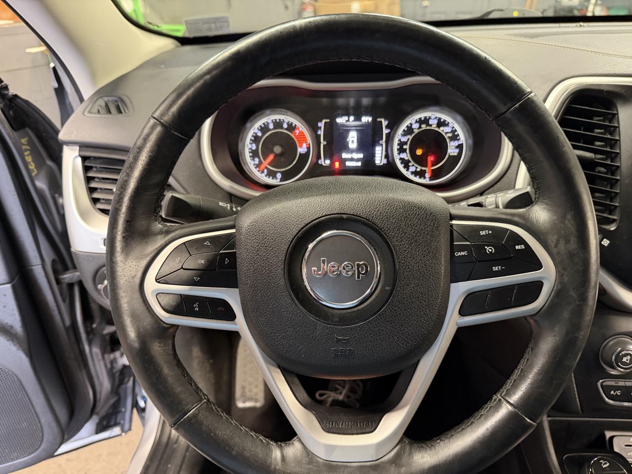 Jeep Cherokee Latitude Plus 4x4 2018