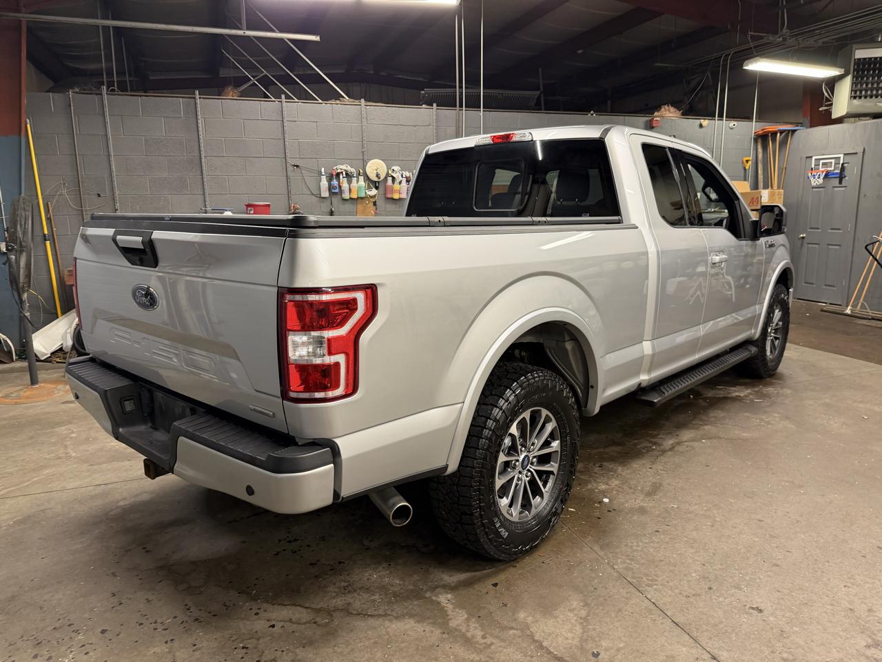 Ford F-150 4WD SuperCab 145" XLT 2018