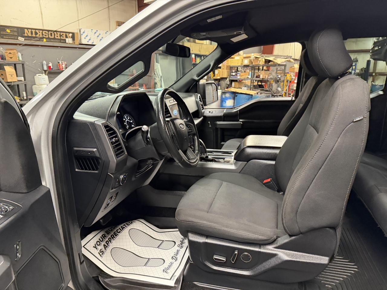 Ford F-150 4WD SuperCab 145" XLT 2018