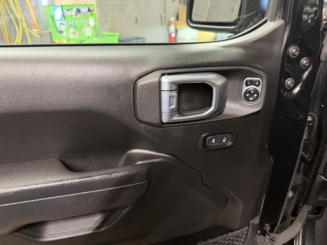 Jeep Wrangler Rubicon 2 Door 4x4 2023