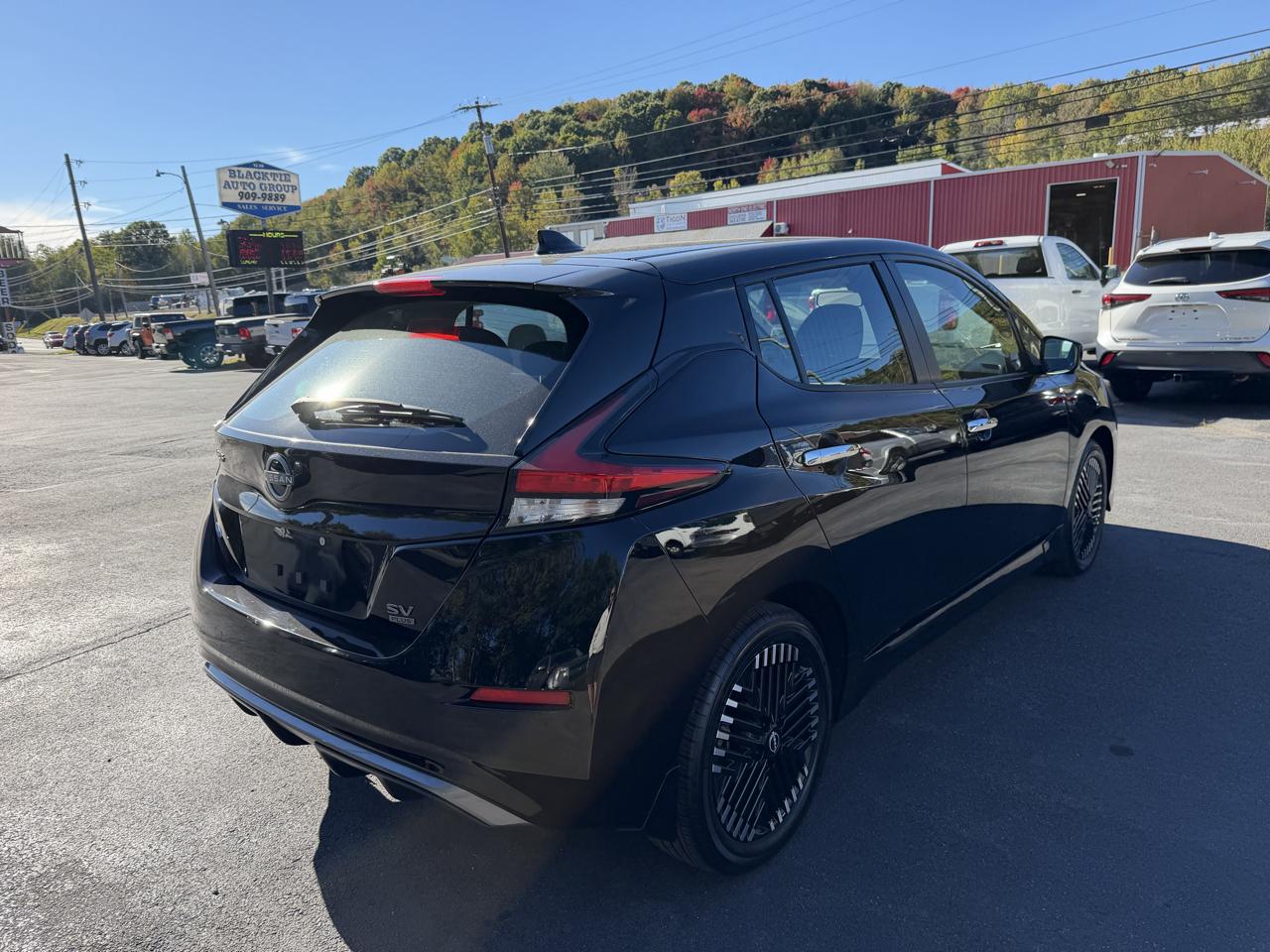 Nissan Leaf SV PLUS Hatchback 2024