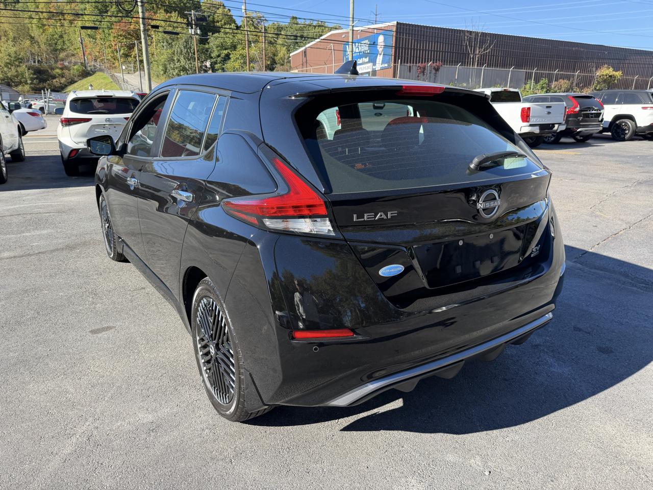 Nissan Leaf SV PLUS Hatchback 2024