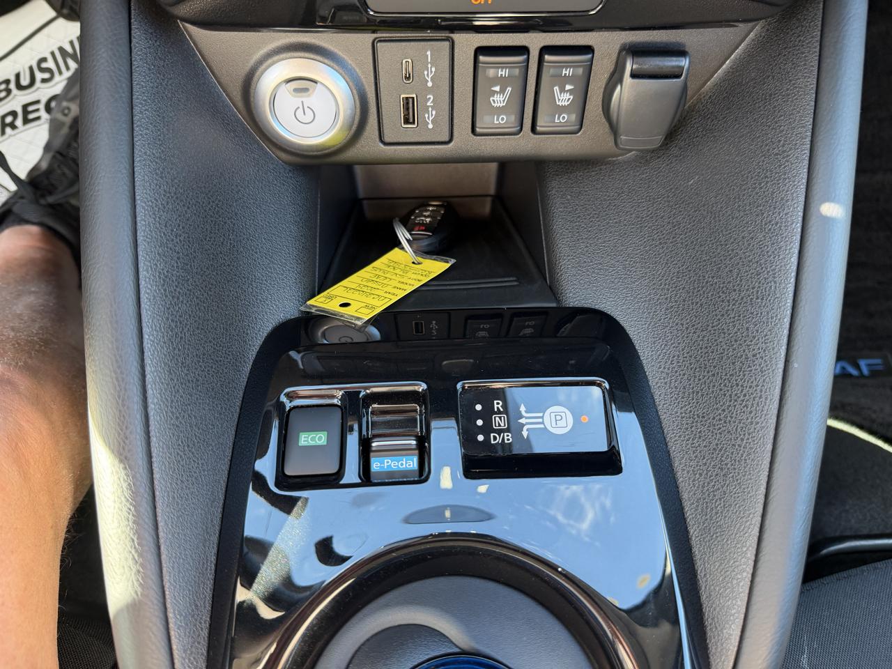 Nissan Leaf SV PLUS Hatchback 2024