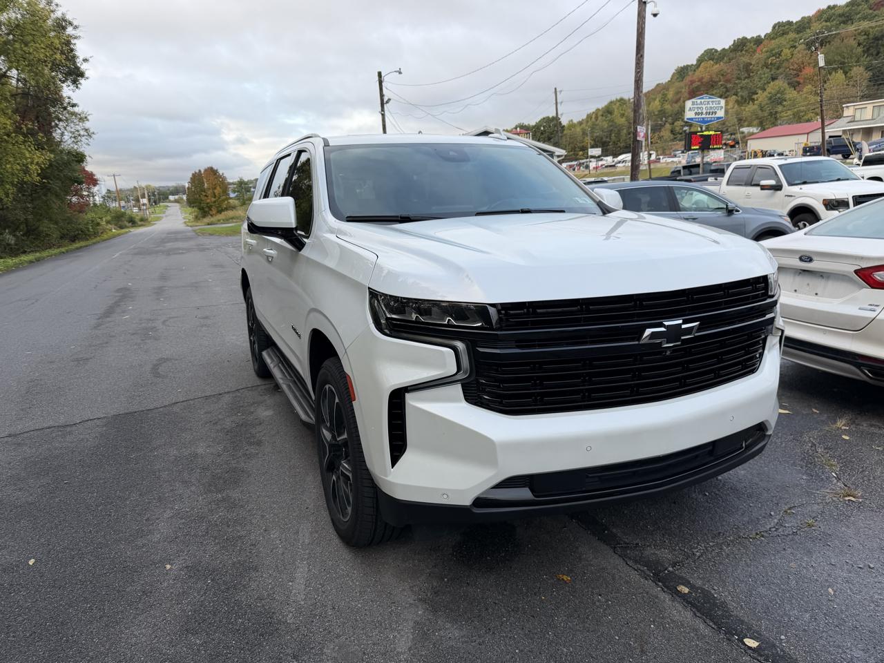 Chevrolet Tahoe 4WD 4dr RST 2023