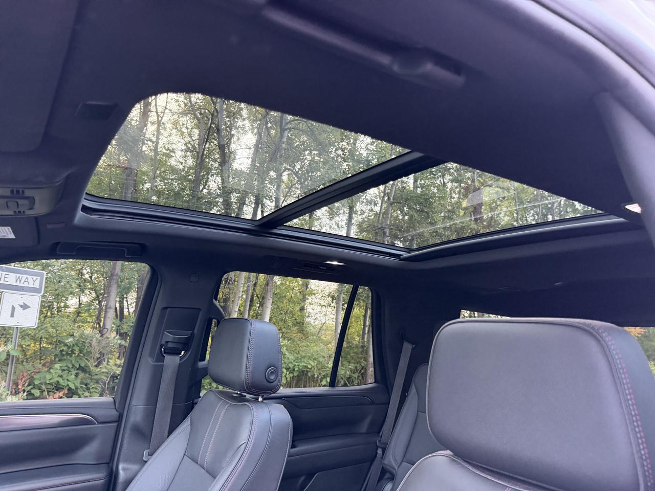 Chevrolet Tahoe 4WD 4dr RST 2023